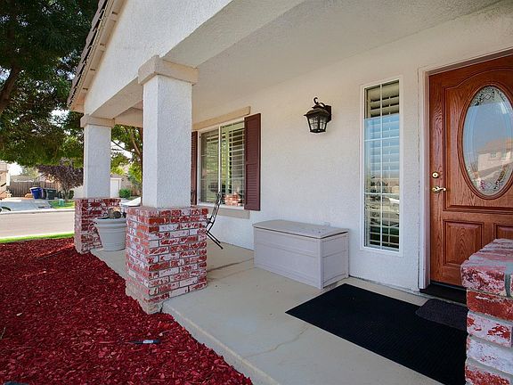 4th image of 2137 W Norfolk Cir