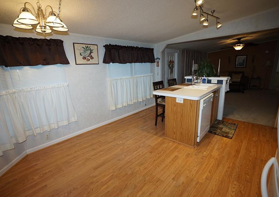 1st image of 50 Turquoise Ave #50