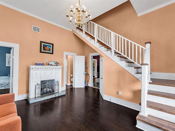 3rd image of 500 N Washington Ave