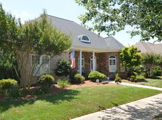 5133 Ballincourt Ln, Winston Salem, NC 27104