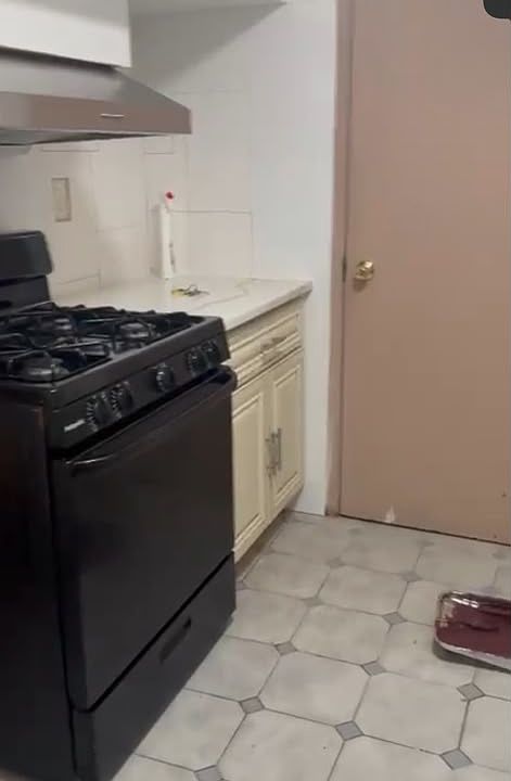 1st image of 4351 159th St #B