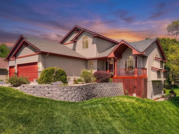 6612 210th Ln N, Forest Lake, MN 55025