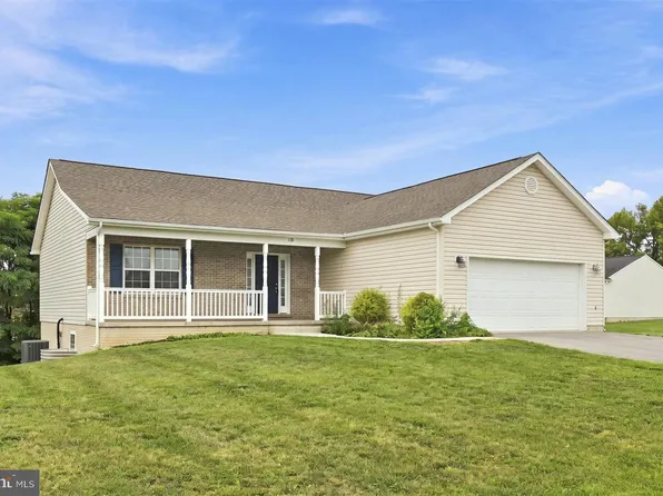 179 Reprisal Rd, Inwood, WV 25428