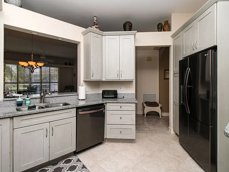 825 Bentwater Cir #101 — Photo 44