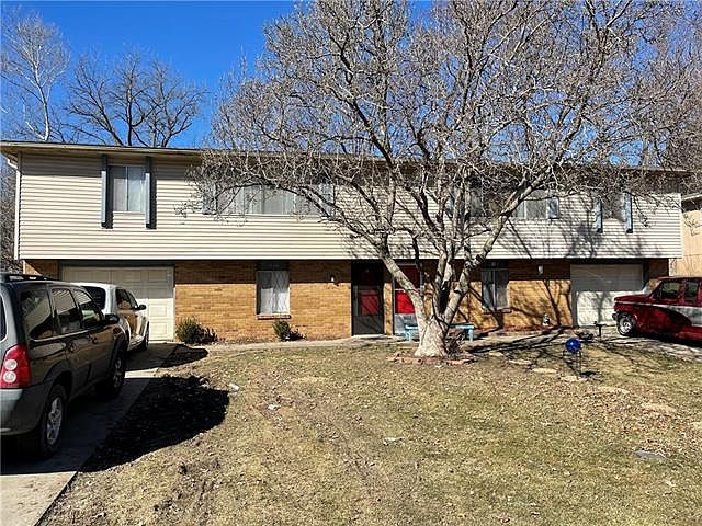 1st image of 1800-1802 N 77th St