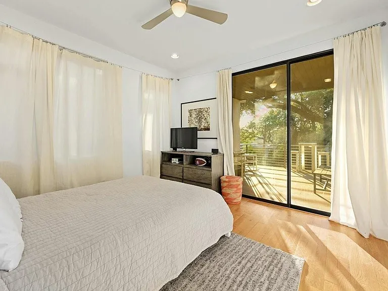 1402 Alta Vista Ave — Photo 26