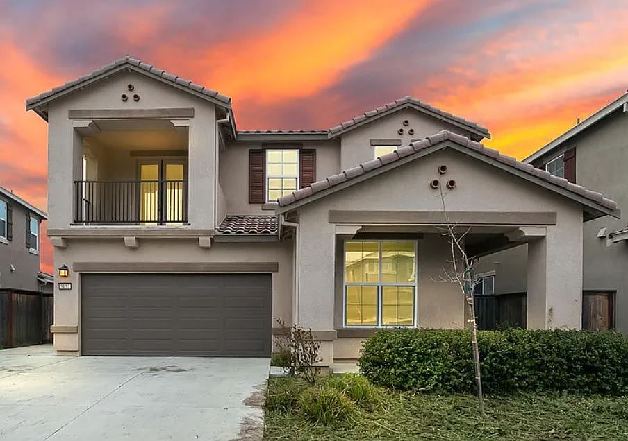 1st image of 5152 Glenwood Springs Way