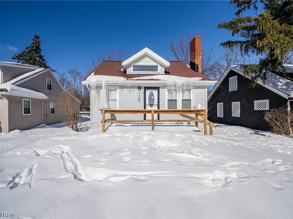 17005 Mapleboro Ave, Maple Heights, OH 44137