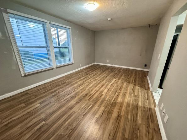 107 Washington St APT 4