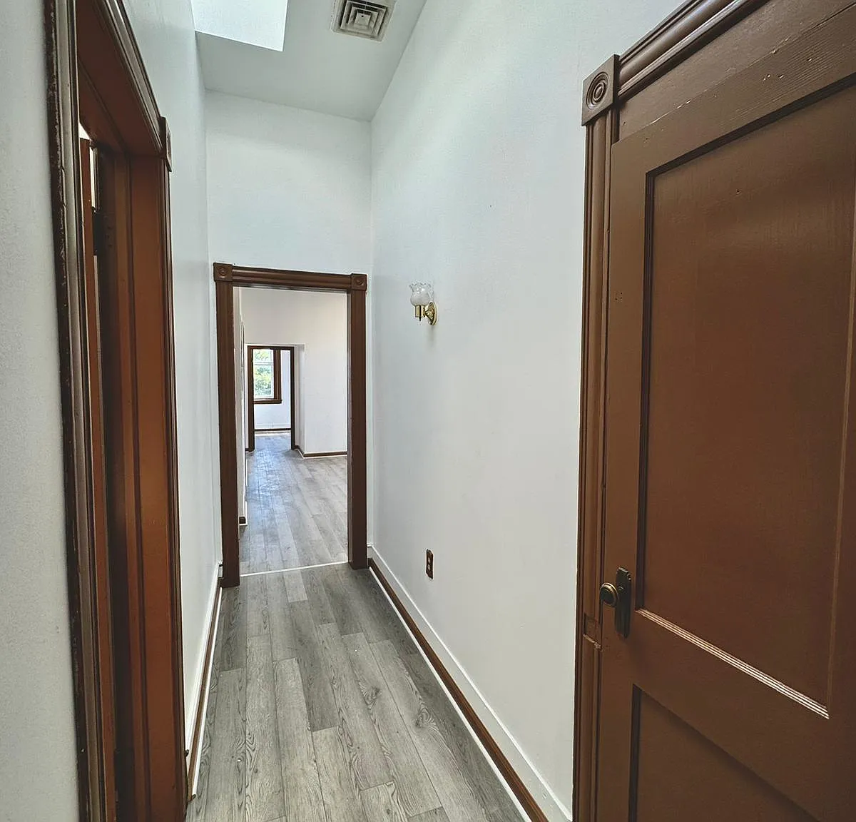 4 bed, 1000 sqft, $3,000 — Photo 3