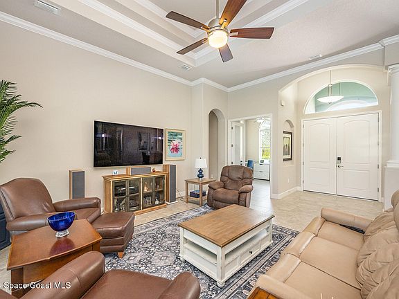 5th image of 3954 Province Dr