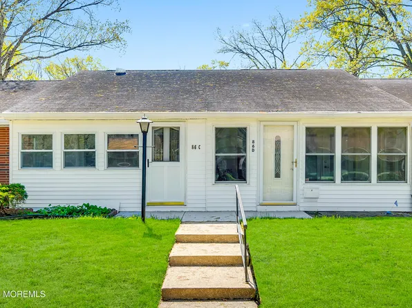 86C Dorchester Drive, Lakewood, NJ 08701