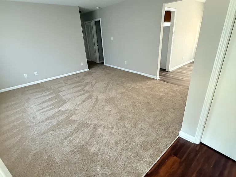 2000 Greens Blvd #38 — Photo 7
