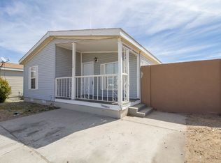 1732 Golden View Dr SW, Albuquerque, NM 87121