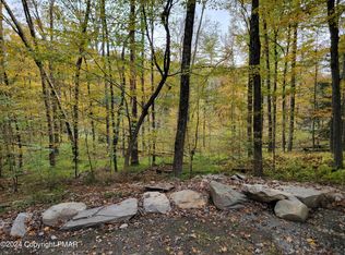 17 Willow Rd, East Stroudsburg, PA 18302