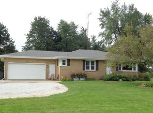 3510 S 6000e Rd, Saint Anne, IL 60964