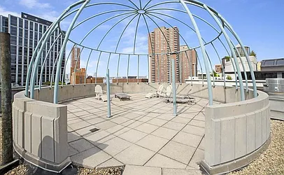 Rented by R New York