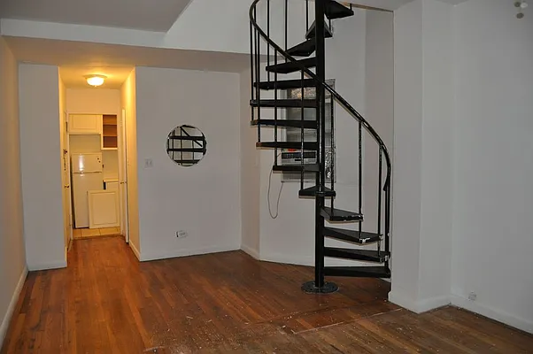 Rented by Sky Management | media 67