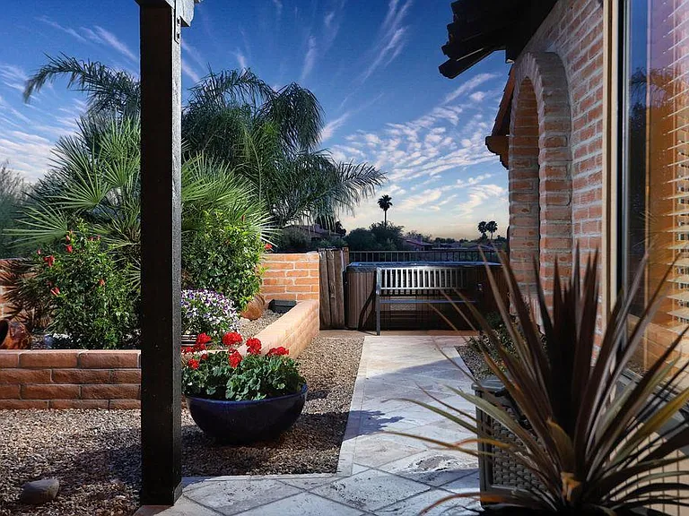 4370 N Camino De Carrillo — Photo 4