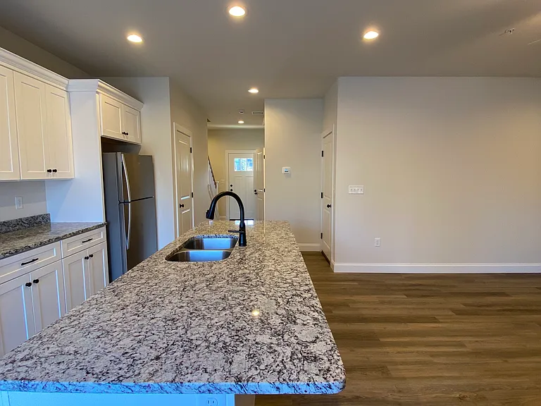 327 White Oak Rd #8 — Photo 9