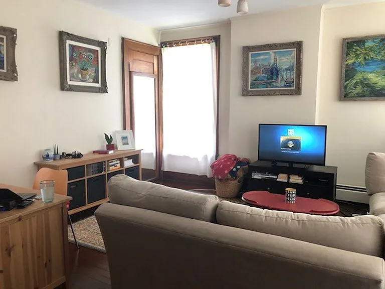 352 Willow St — Photo 2