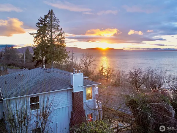 227 S State Street #B, Bellingham, WA 98225