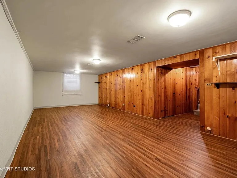 2338 Prairie Ave — Photo 14
