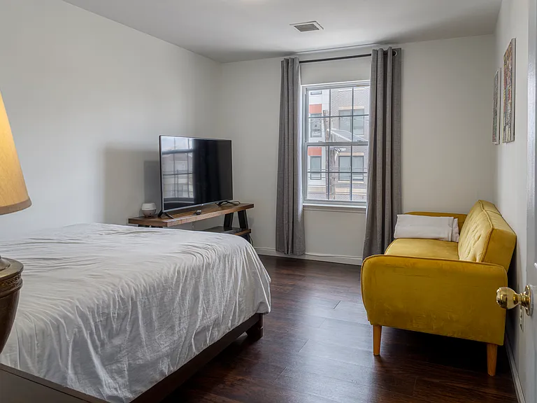 651 Ocean Ave #2 — Photo 12