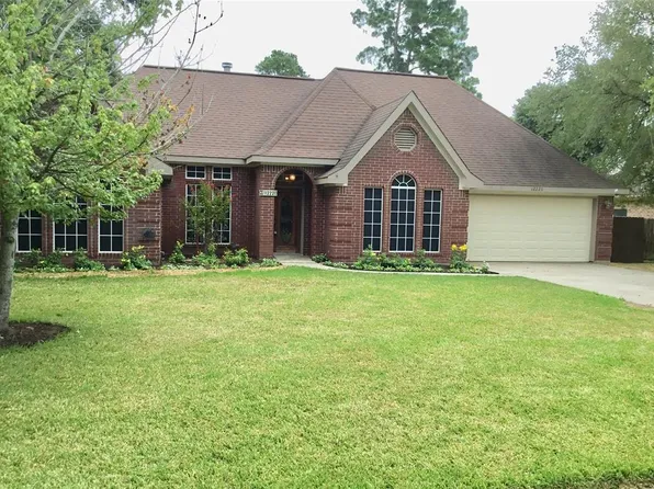 12220 Taurus Dr, Willis, TX 77318