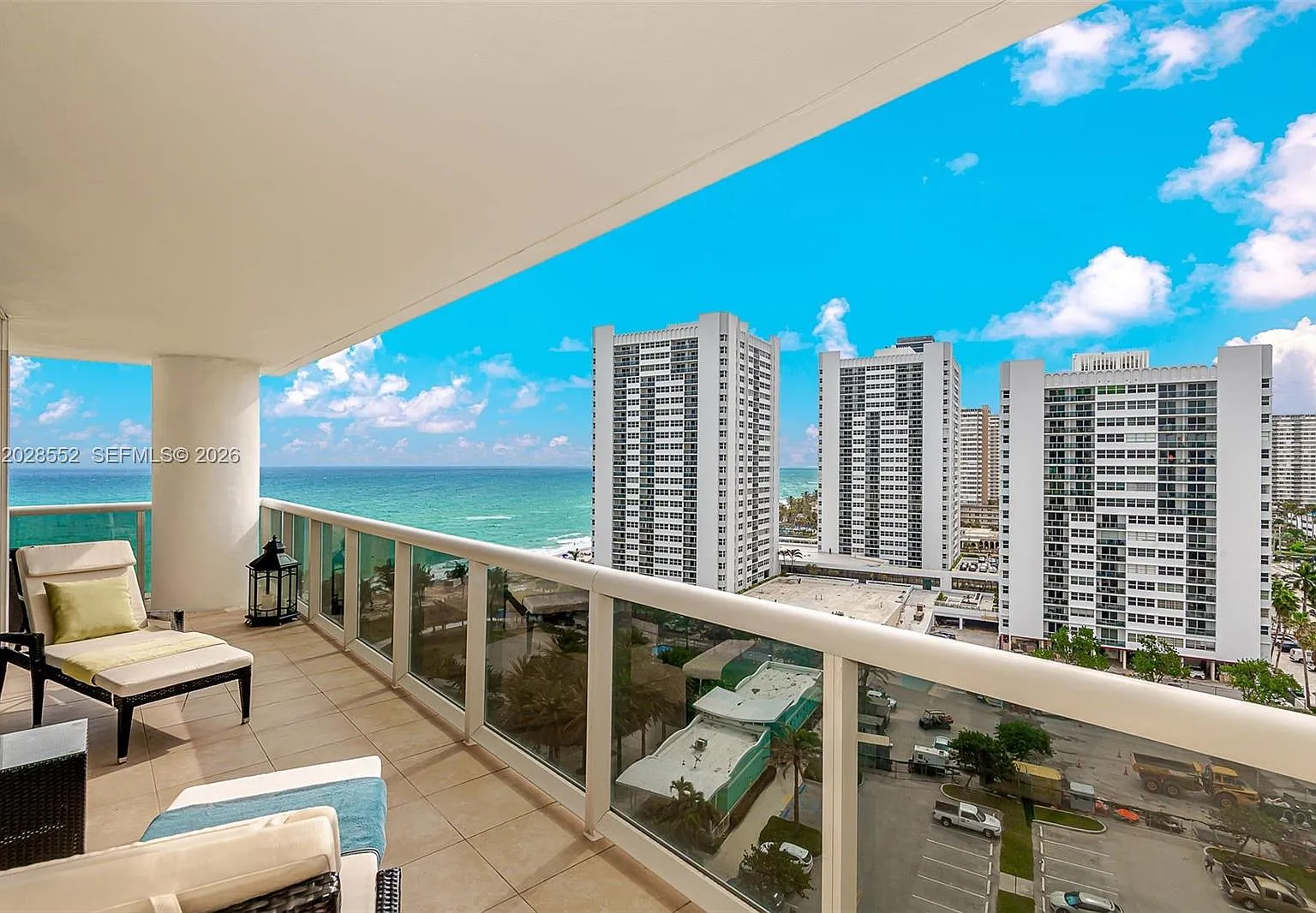 Beach Club Condo — Photo 3