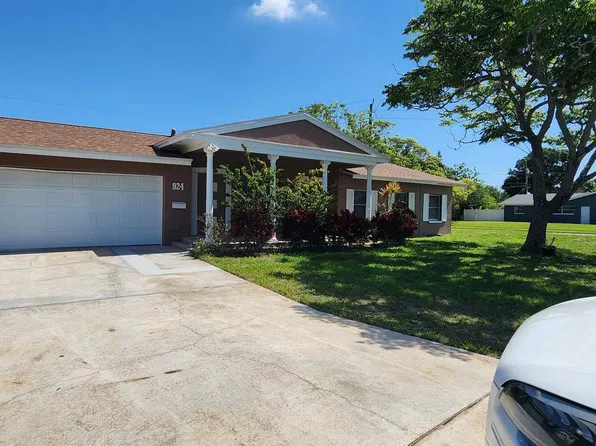 924 Kings Post Rd, Rockledge, FL 32955