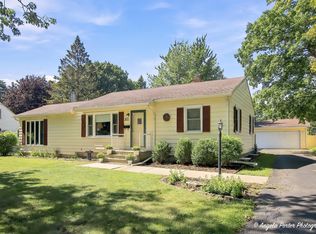 716 Kirkwood Ave, Winthrop Harbor, IL 60096