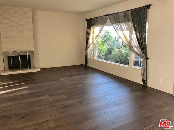 5th image of 5749 Evening Canyon Dr