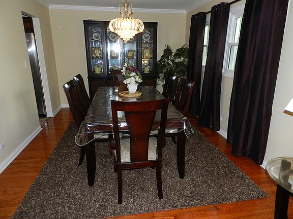 4th image of 2411 Northwood Ct