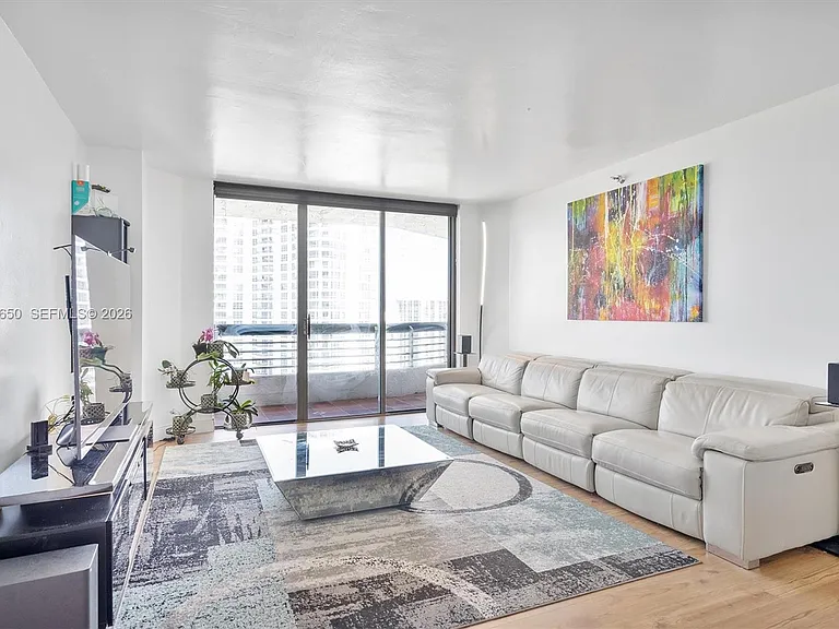 3530 Mystic Pointe Dr #2907 — Photo 15
