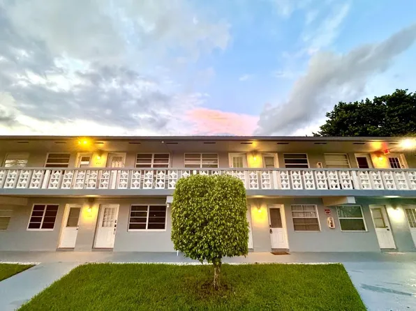 701 Pine Drive #210, Pompano Beach, FL 33060