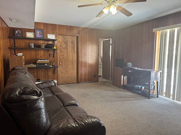 3rd image of 2518 S Cedar Glen Dr