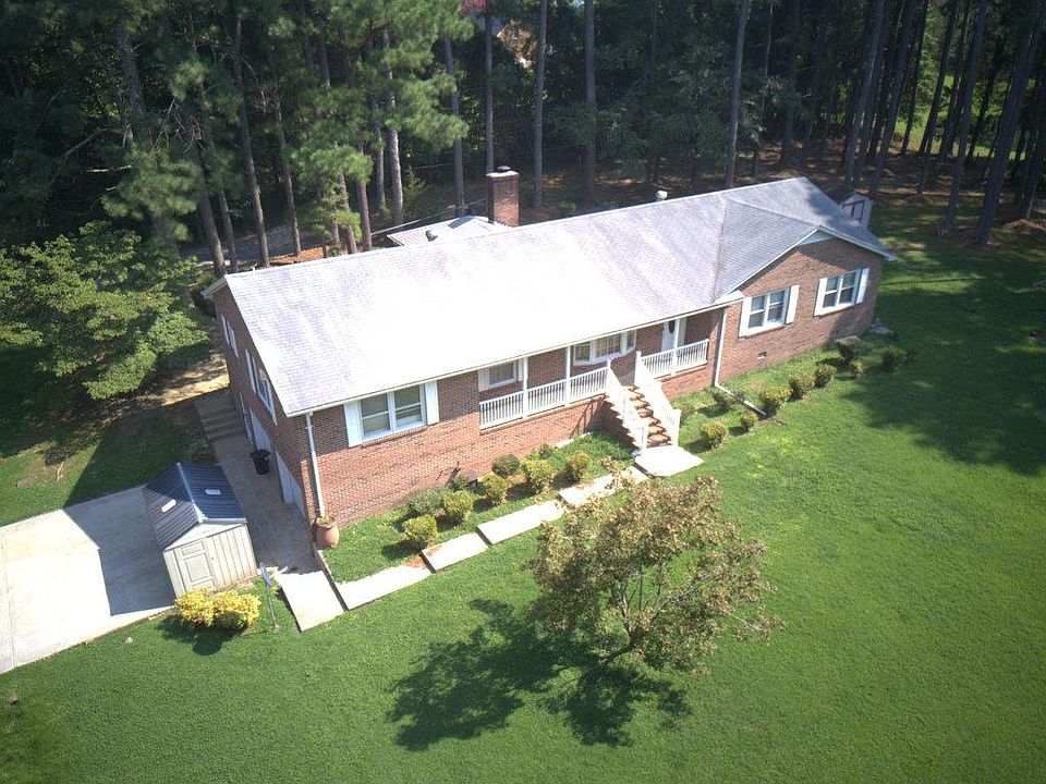 1st image of 101 Hillcrest Ln