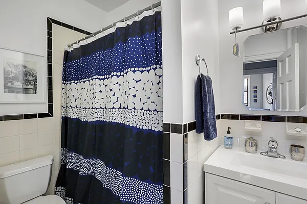 Rented by Oxford Property Group | media 17