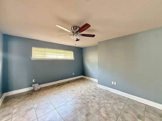 7616 W Judge Perez Dr #B — Photo 4