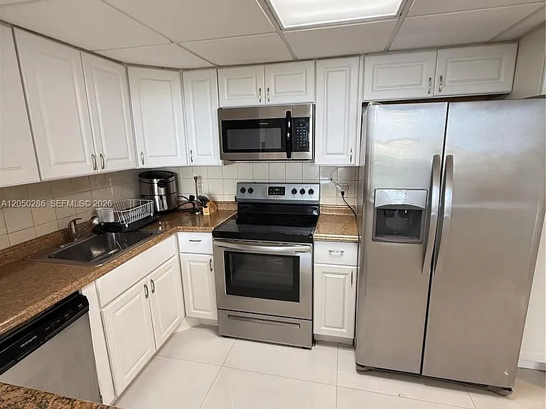 13499 Biscayne Blvd #1407 — Photo 7