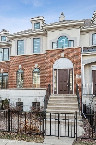 1st image of 2038 Alta Vista Ct