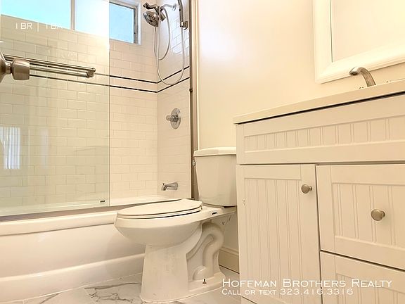 5th image of 1220 N Ogden Dr APT 6