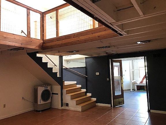 1525 living area & studio
