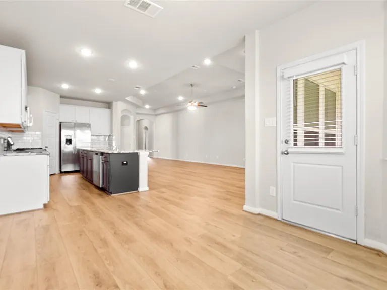 25008 Calais New Ct — Photo 14