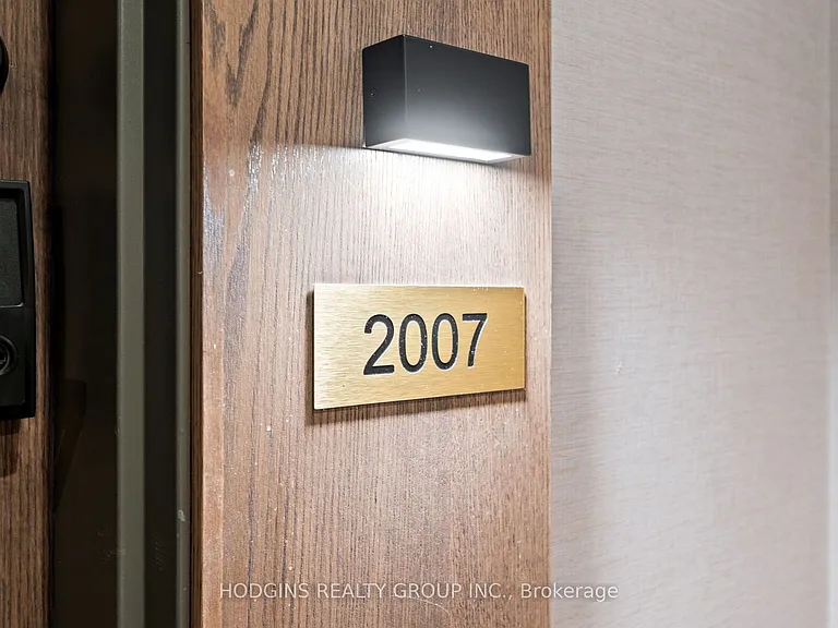 1035 Southdown Rd #UPH2007 — Photo 6