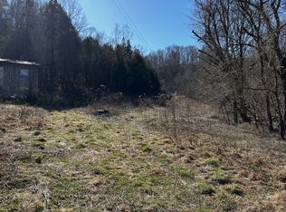 321 Peytons Creek Rd, Pleasant Shade, TN 37145