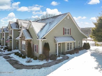 1010 Macintosh Way, Matamoras, PA, 18336