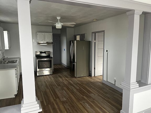 3rd image of 134-136 N Hull St #2