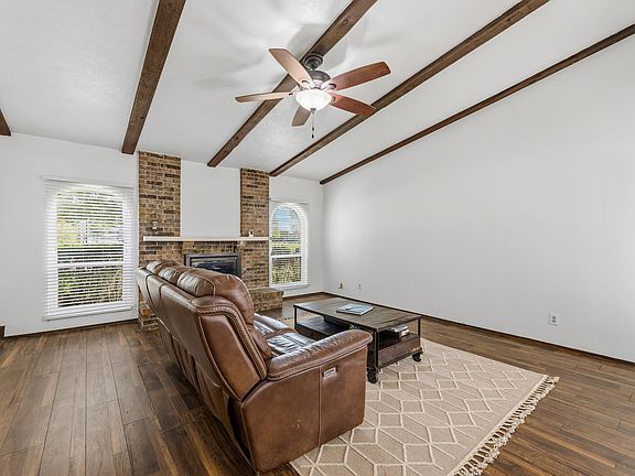 5th image of 2902 High Plateau Dr